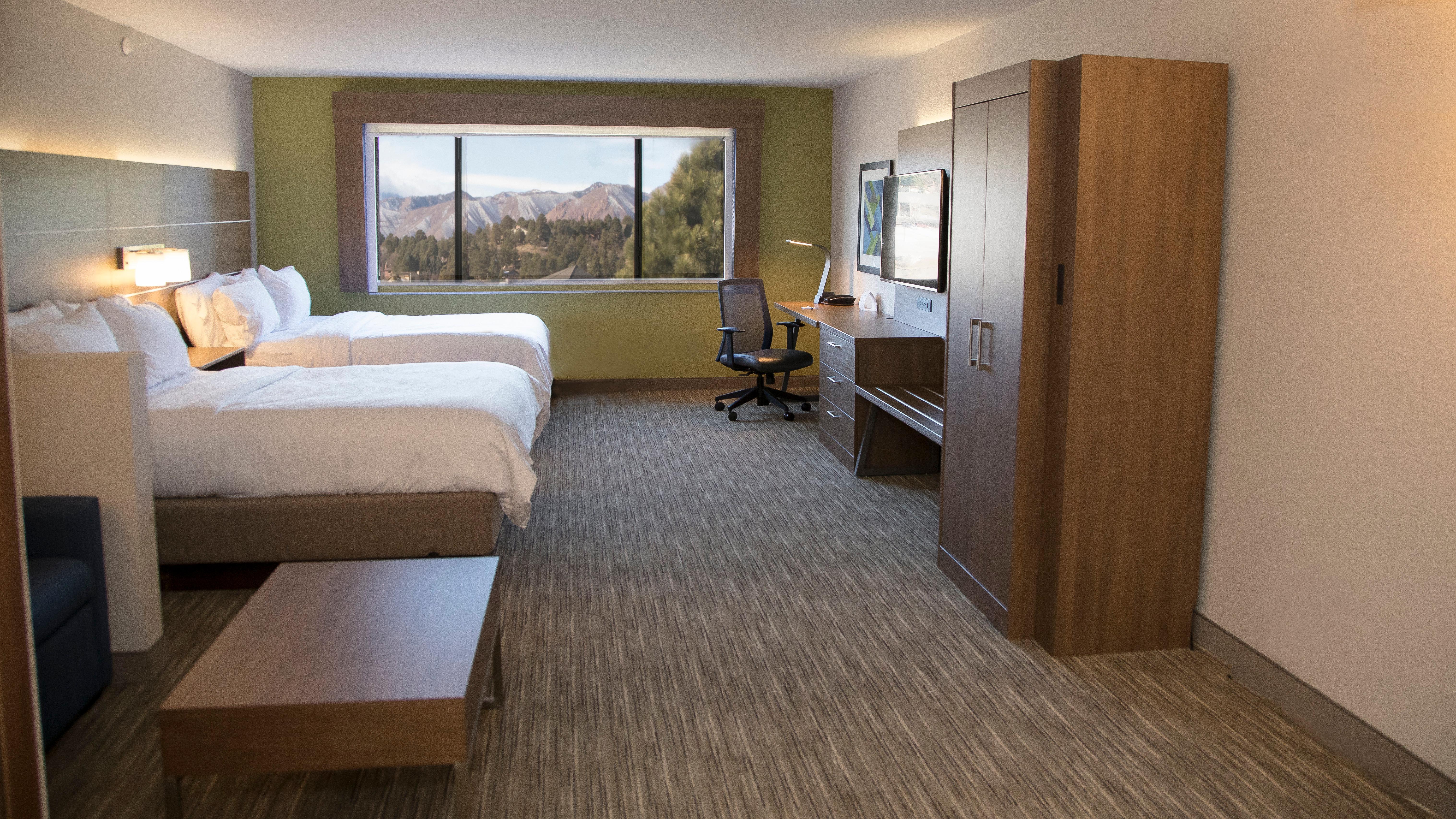 Holiday Inn Express & Suites Colorado Springs North By Ihg Exterior photo